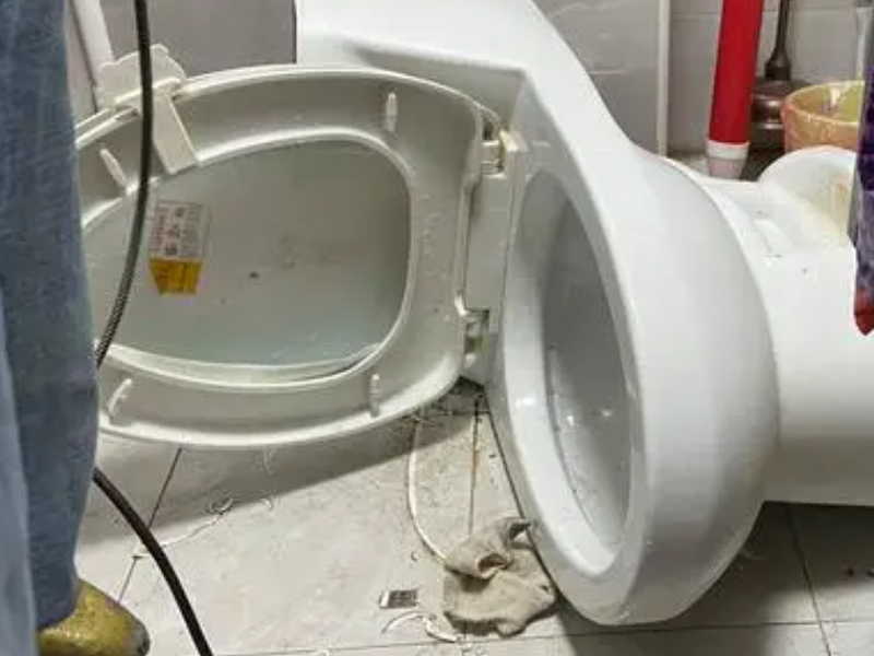 塘厦疏通厕所《清溪通下水道》樟木头抽粪凤岗维修马桶